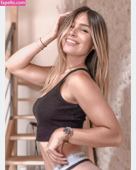 Tslanaxoxo sexy pornstar pic