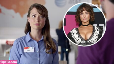 Mila Vayntrub model exclusive img