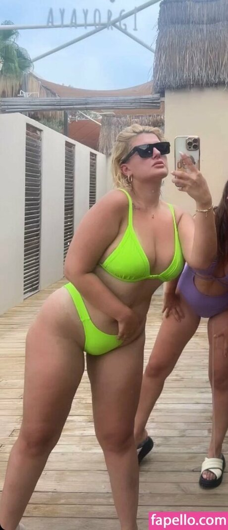 Beg m Polat exclusive actress galleries