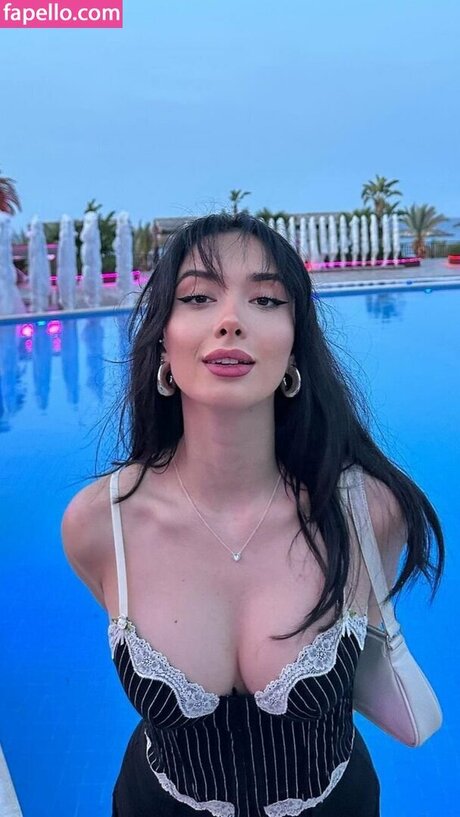 Merve Cin star pornographic pics