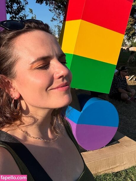 Mary Spender nice actress galleries