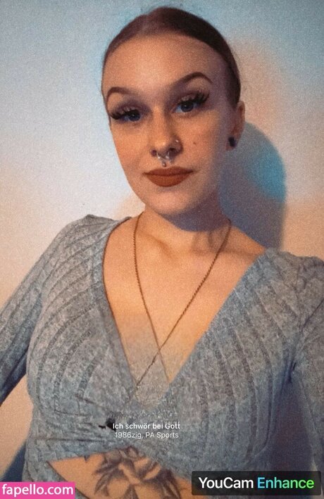 _a x n x star perfect picture