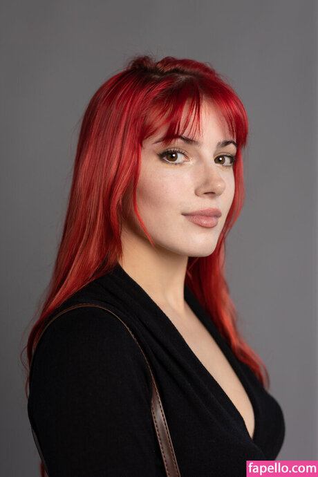 Solomonica De Winter star nudes gallery