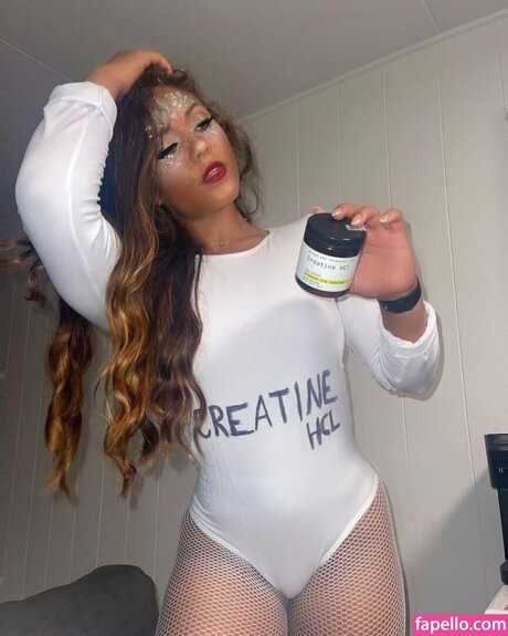 Marpatmusclemommy hot pornstar photos