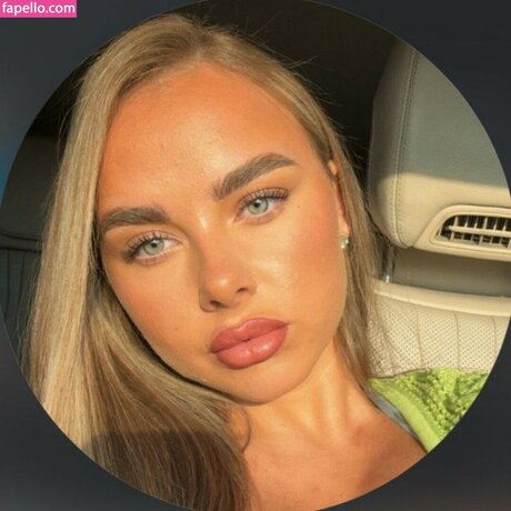 Kellise Caddis best star pic