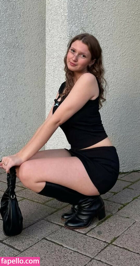 Marianne Filiatrault pornstar art img