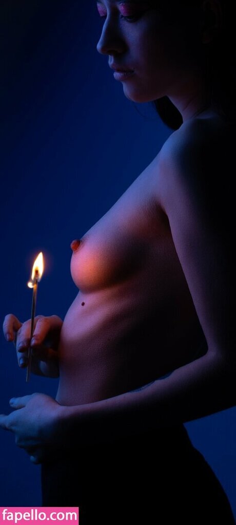 _agata kristi erotic star pictures