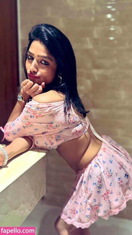 Lavanya Manickam pornstar nude picture