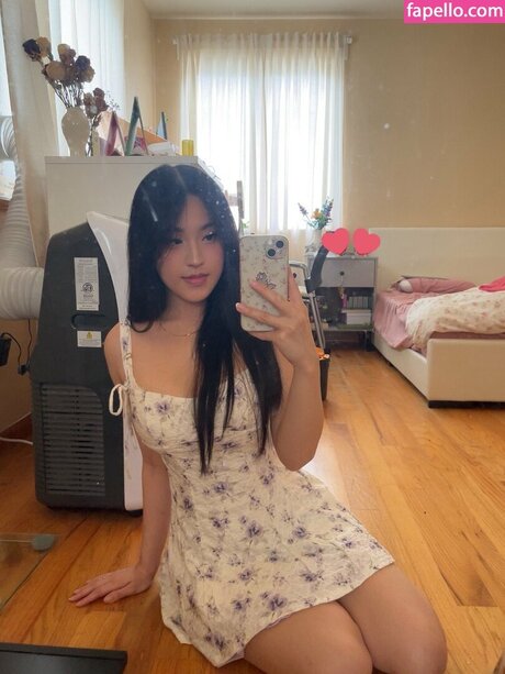 avgella high quality pornstar img