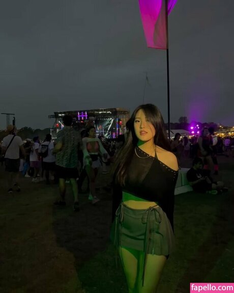 avgella perfect model images