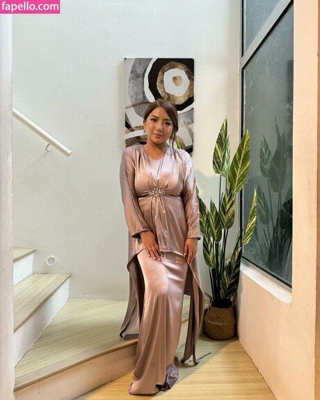 Zizi Wong exclusive actress img