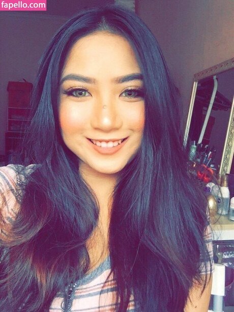 Zizi Wong Profile pic