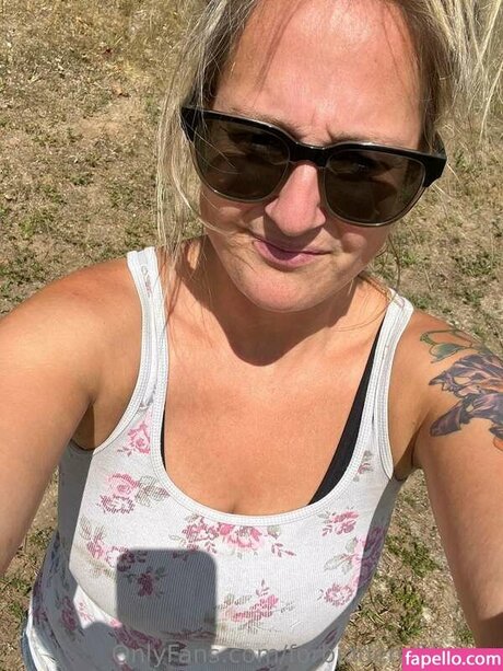 Elena Pears perfect pornstar photo