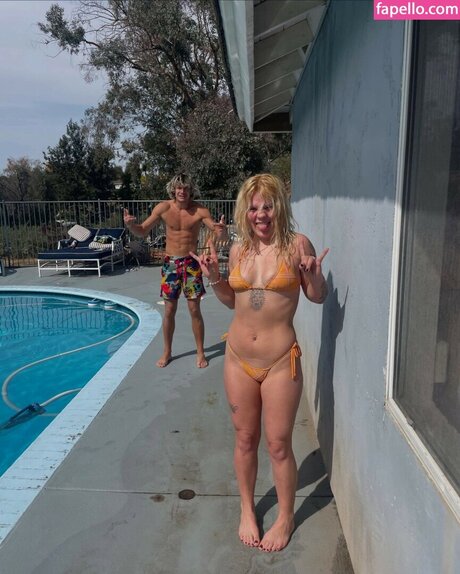 Eve Kovac beautiful model photos