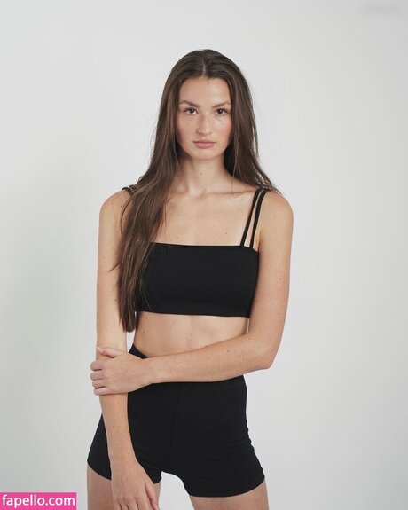 Aleandrafrerk star exclusive pictures