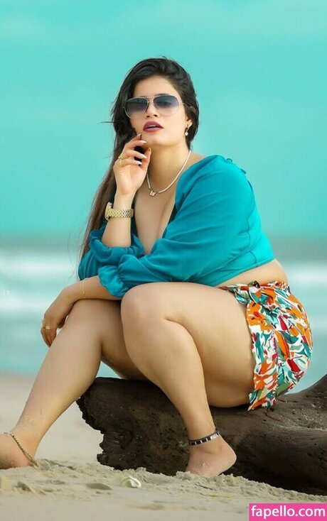 Pavitra Poojary pornstar sexy img