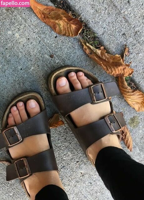 Caitlin Claessens star beautiful picture