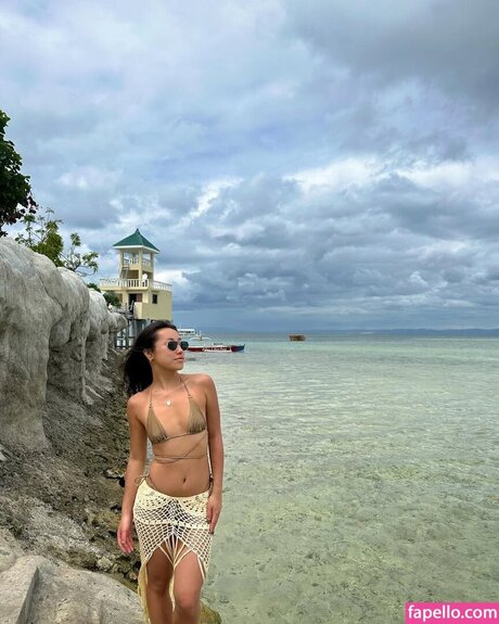 Chloe Aquino free pornstar photos