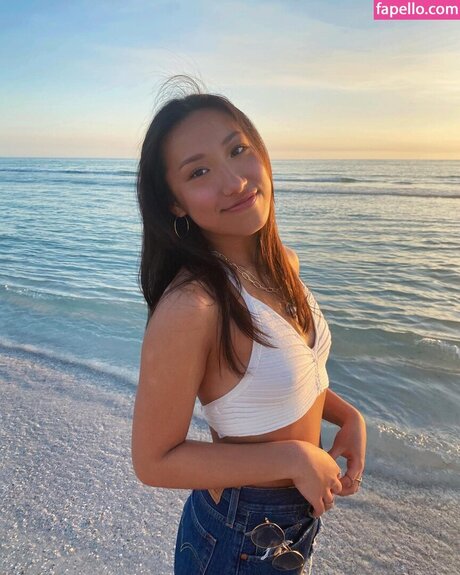 Chloe Aquino art pornstar gallery