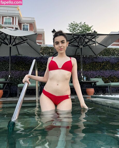 Neva Samanc G k e model pretty image