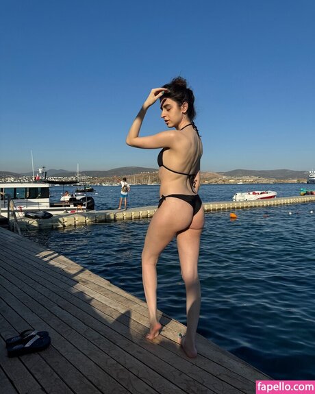 Neva Samanc G k e model porn photo