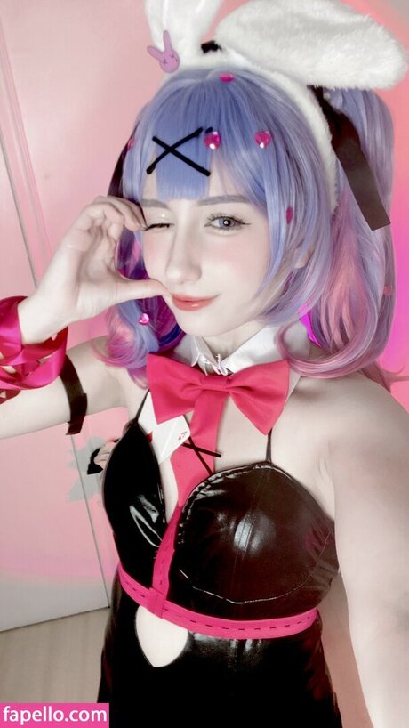 Lilyshibe pretty pornstar photo