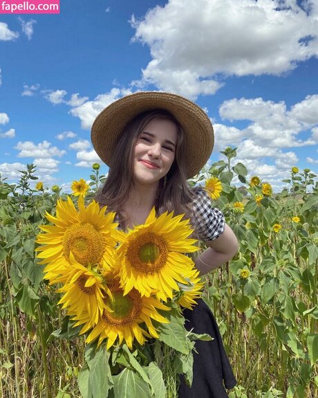 Alaurabidingcitizen pornstar high quality photos