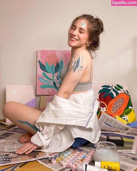 Alaurabidingcitizen nice model picture