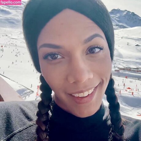 Diana Lawrence nice model galleries