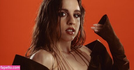 Angelina Mango model top pics