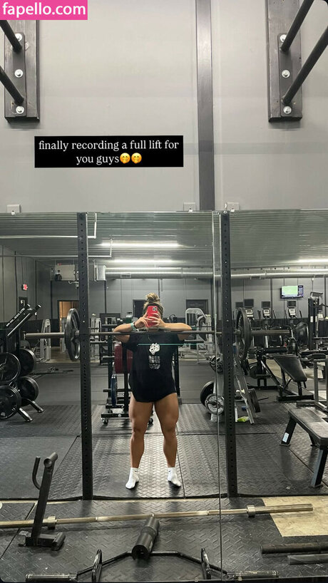 Kaitlinn kfit beautiful model images