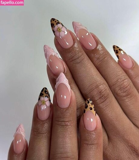 Jocelyn Ortiz naked actress gallery