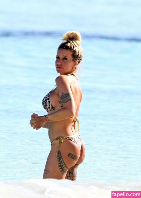 florenciape a pornographic actress img