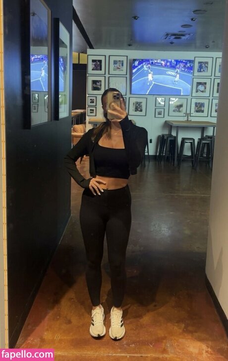 Jamie Gilbert star free gallery