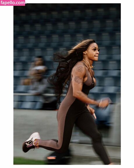 Shacarri Richardson star art images