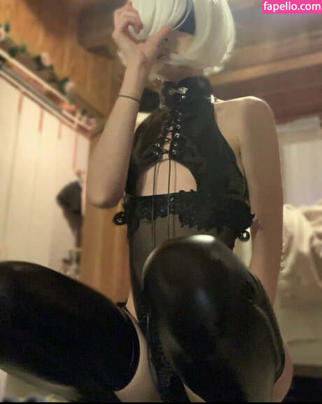 Zoxmbiex model nice pic