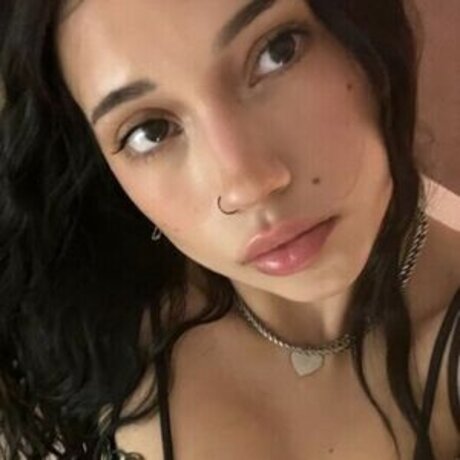 Tessajoyy sexy actress image