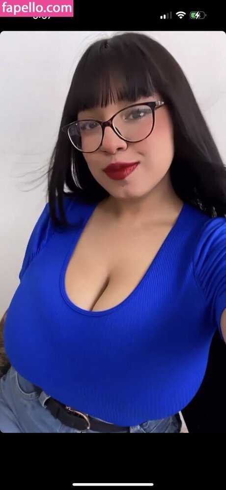 Vickyonts pretty pornstar gallery