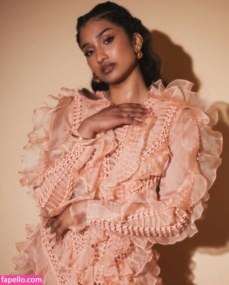 Varada Sethu exclusive pornstar picture