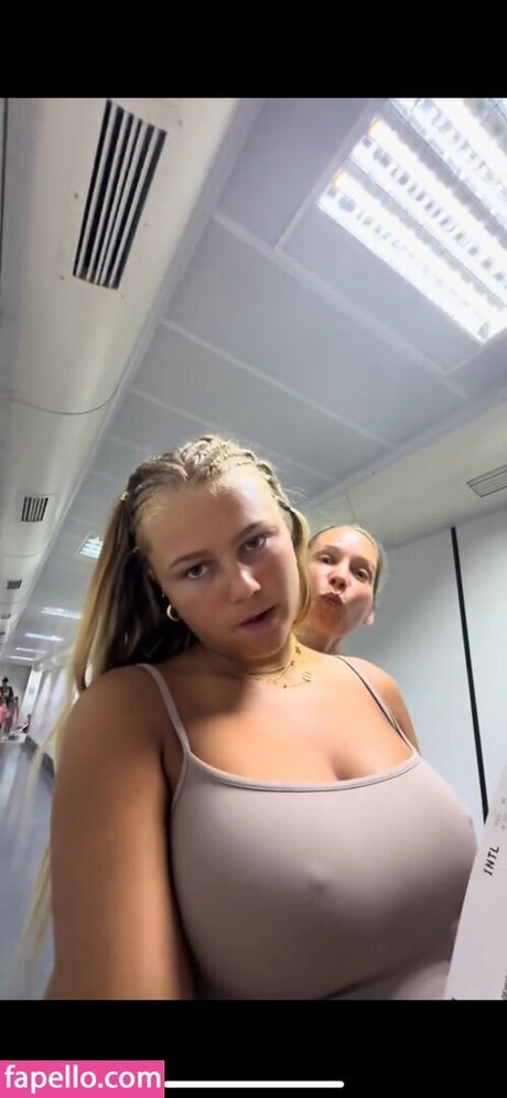 Avery Bracher star porn galleries