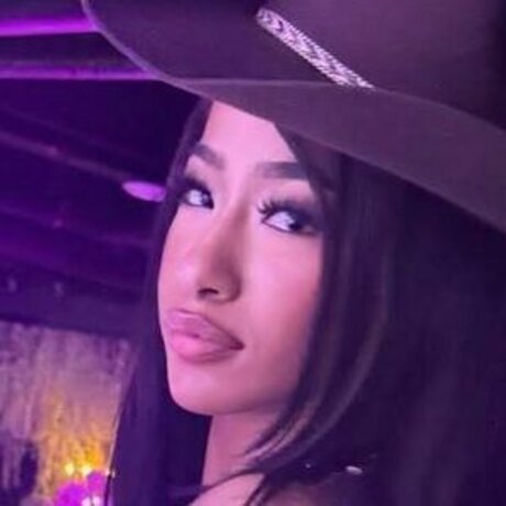 Aya Tanjali nice actress pics