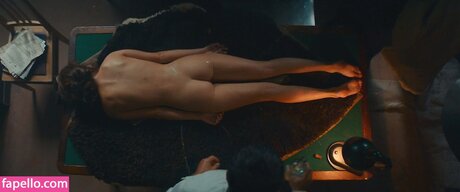 Angelina Strechina nude model pictures