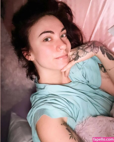 maghla_ pornstar naked photo