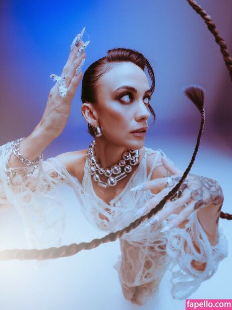 maghla_ star free gallery