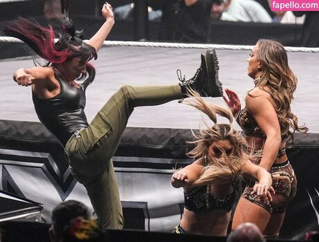 Fallon Henley erotic actress images