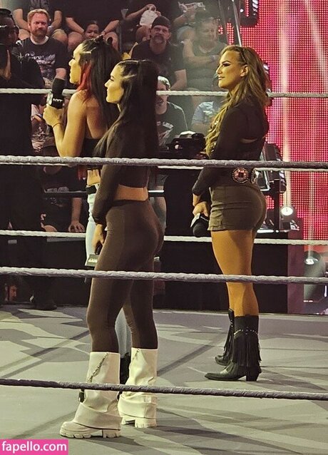 Fallon Henley exclusive model gallery