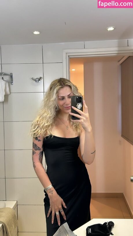 Marie Watson model sex photos