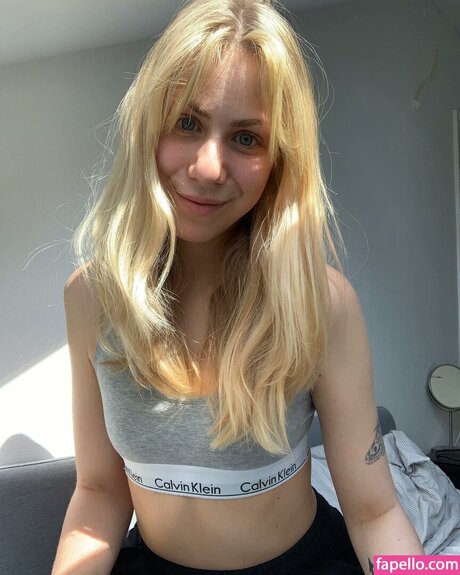 Marie Watson high quality pornstar archive