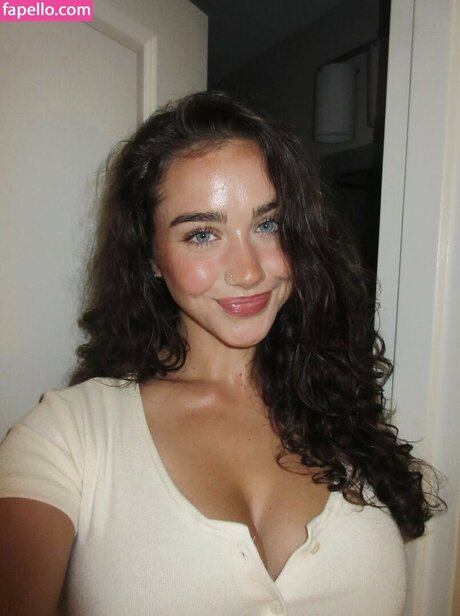 sarahemilyhope star best pics