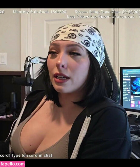 Juliakins pornstar exclusive galleries